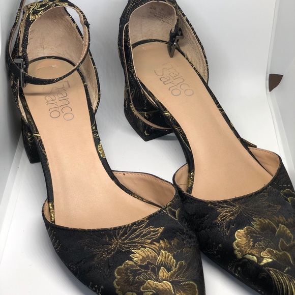 Black & Gold Pointed Toe With Ankle Straps - Picture 2 of 5